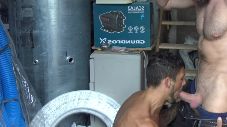 GAY USED RAW BY STRAIGHT BOY CURIOUS: Latino Dude Fucked Raw by Straighjt Nbopuy