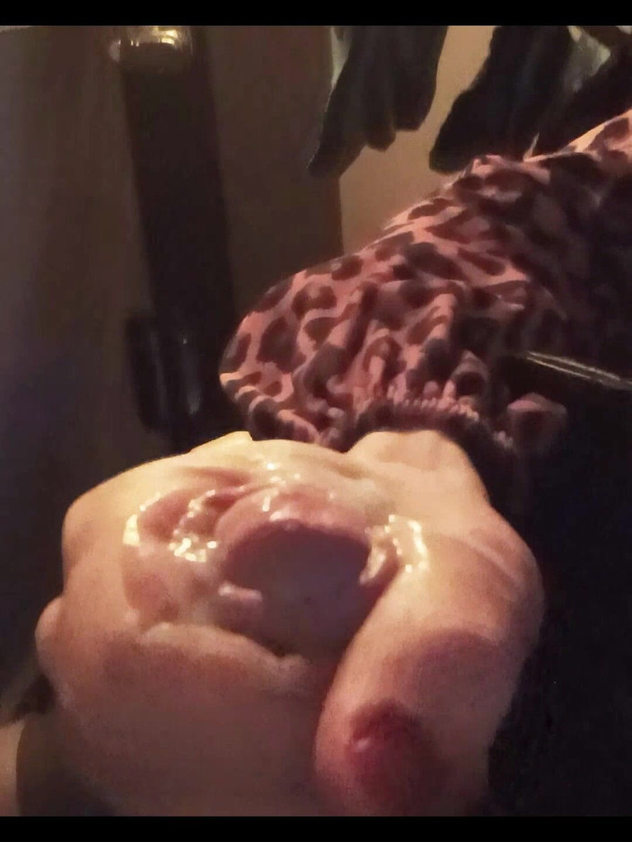 Naomi Naughty: 정액까지 자위