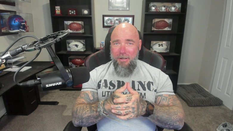Raw and Uncensored with Masculine Jason: Do You Really Know Someone on Social Media?