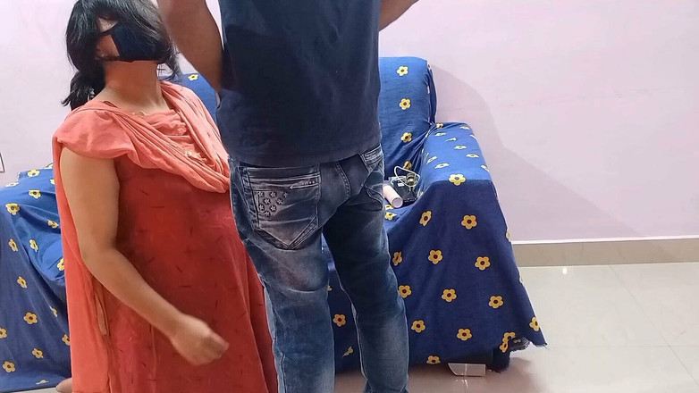 Queenrima: Alışveriş merkezinde hırsızlık yaparken yakalandı, sonra güvenlik görevlisi onu serbest...