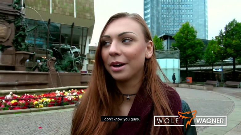 Wolf Wagner Com: ¡La teeny Morgan Rodriguez es follada por un chico mayor!
