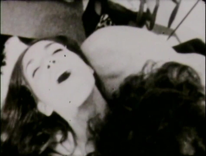 Vintage megastore: Hippie kočka sebrala a tvrdě šukala