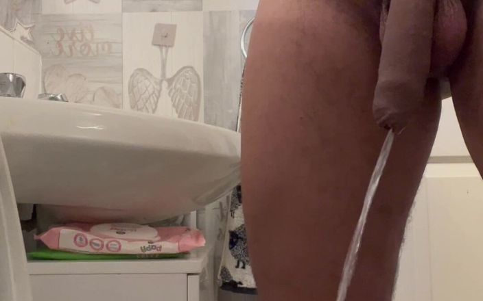 Kadu: Meando en casa de amigos después de la fiesta y...