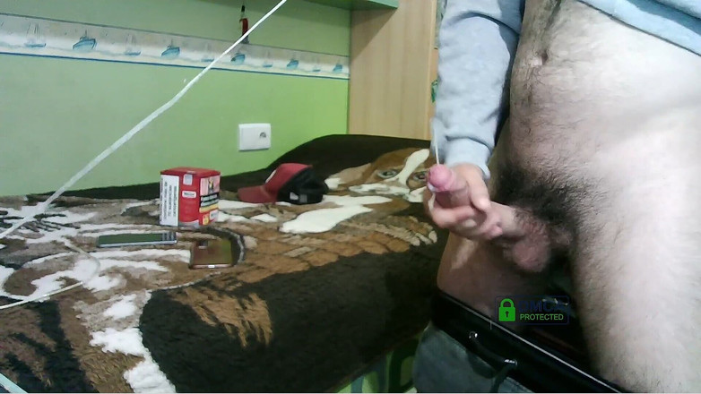 The girls' cave of fear: Tvrdě šukám ruku s mým velkým ptákem stojícím před počítačem