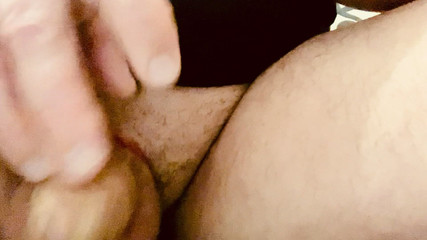 Yony_17: Masturbuje się solo