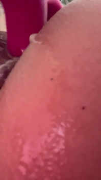 Wet Bussy