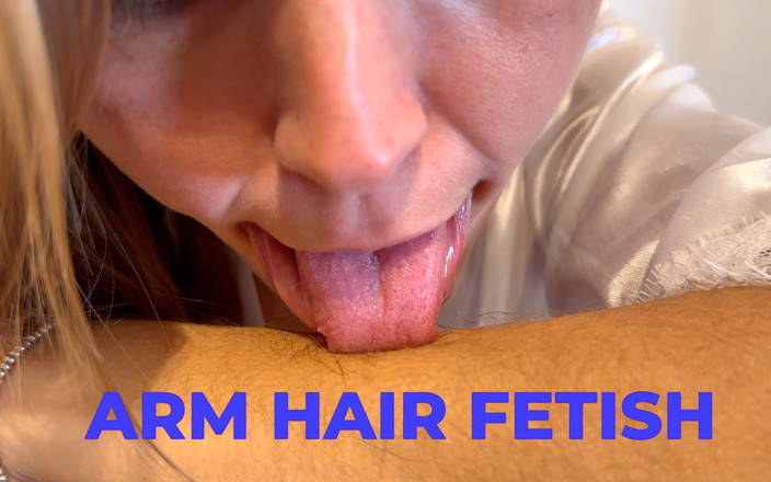 Wamgirlx: Arm Hairy Fetish - British MILF