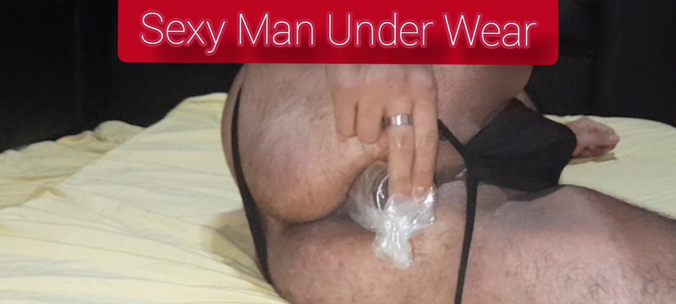 Sexy man underwear: Thủ dâm qua đường hậu môn với chai