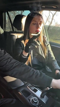 Kouření Stemommy Lidský popelník a kojení odměna POV