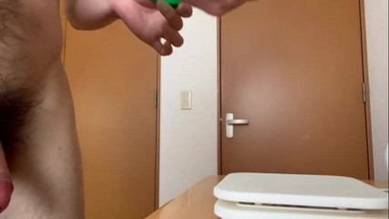 qaz11: handjob on cam-297