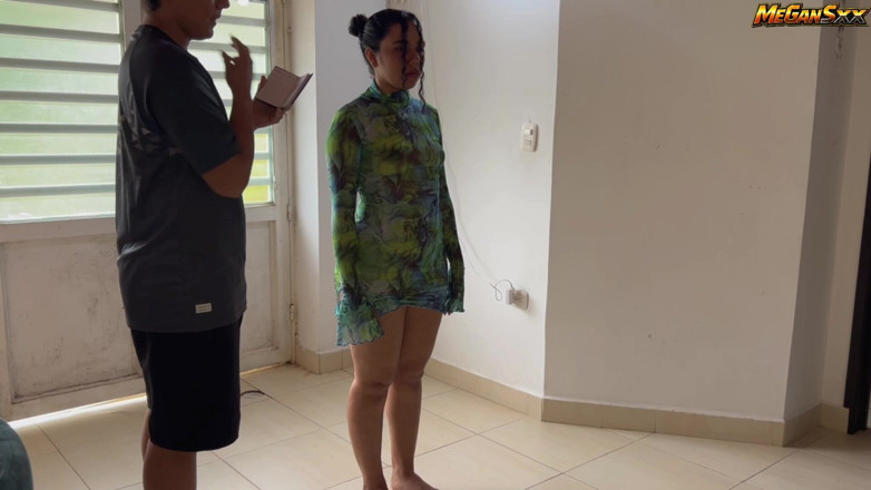 MeGanSxx: Realistic Doll at Home