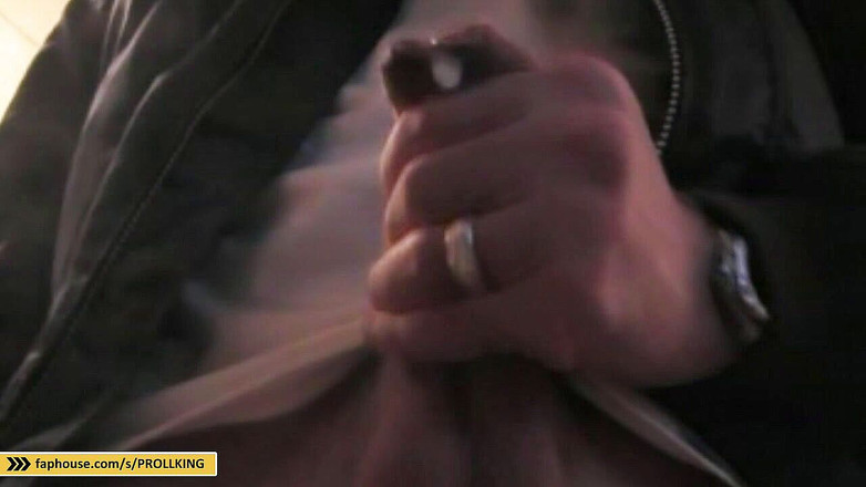 PROLLKING: 흑인 대물 자지에게 따먹히는 운 좋은 남자