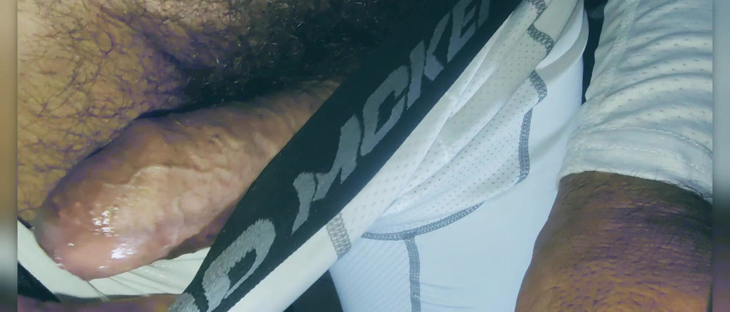 Stink HairyMale: Robot - Watching Boxers Video
