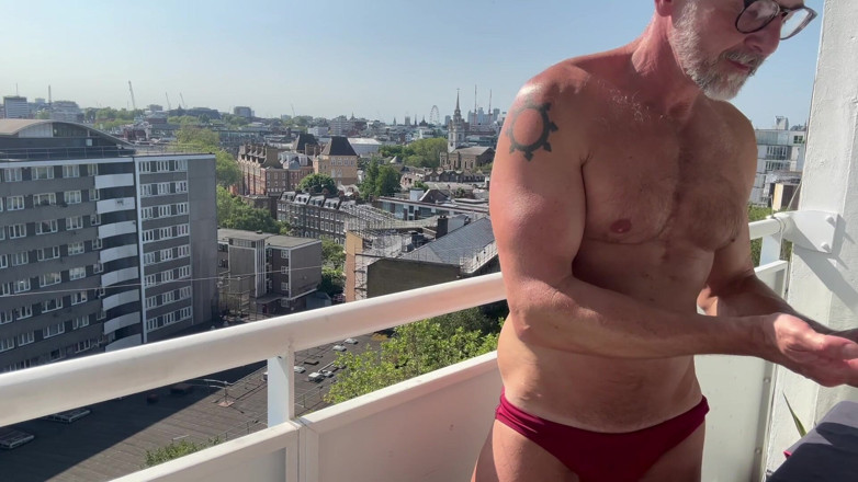 Sinn Silver: Outdoor stepdaddy Solo Wank