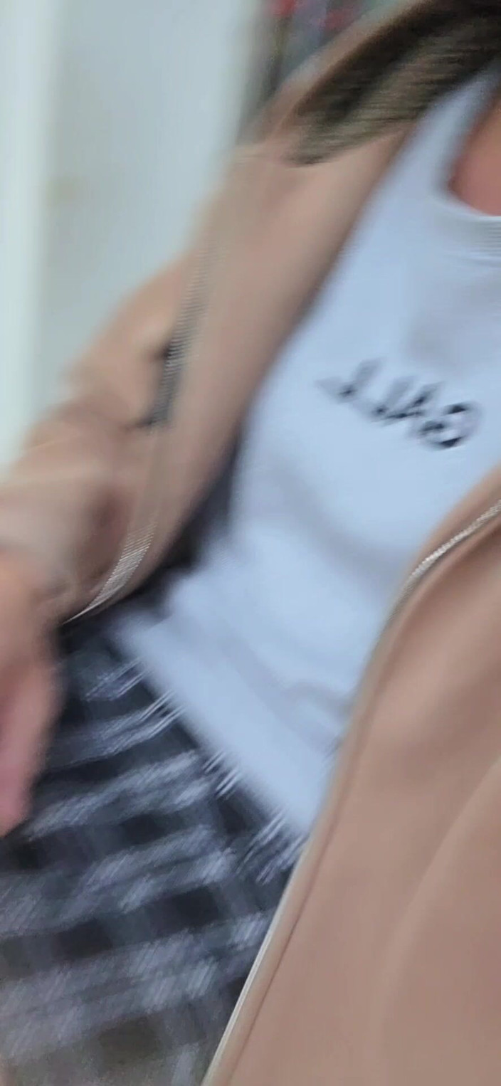 Taiwancdgirl: Esperando que seus pensamentos vão mais longe do que a...