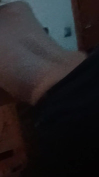 Lia and Her Ripped Jeans