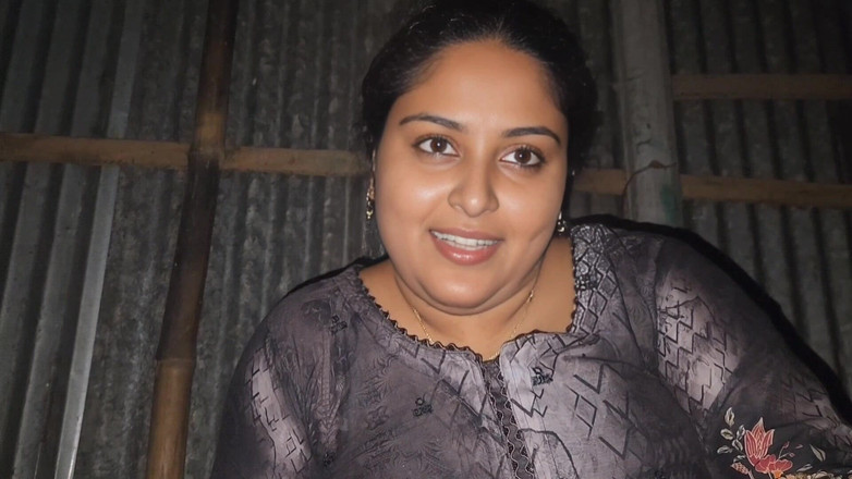 Akhi moni: Die muschi meiner ehefrau zu lutschen macht so viel spaß