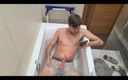GayDuplo: Underwater Cumshot in Slow-mo and Reversed Speed