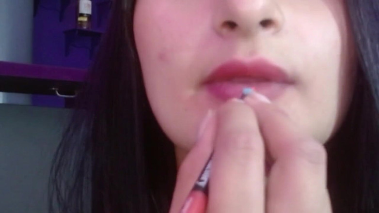 Tamara Russo: Bibir merah
