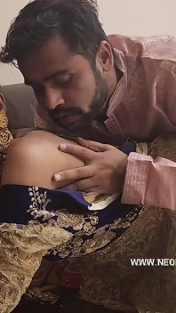 Het indisk desi sexig het Bhabhi hardcore sex med desi pojke