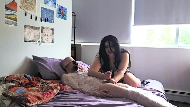 MyPrejacBoyfriend: Orgazm sonrası mumyalanmış!