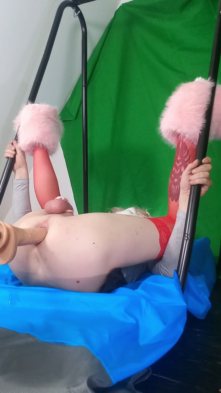 MeandI2: Dildo in My Furry Ass 2