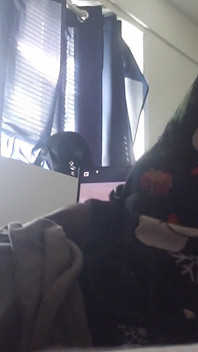 18 Year Old Tight Virgina Pussy Masturbation