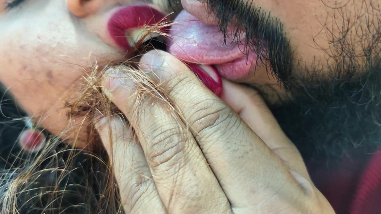 Vaishnavysharunraj: Hot Lip Lock Romance in Modern Dress Sexy Hot Look...