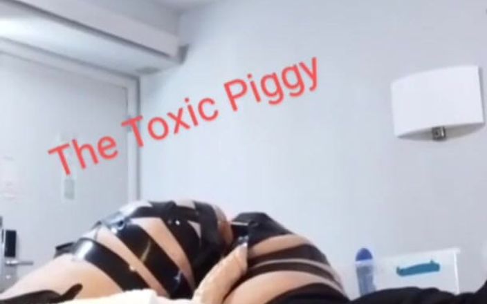 Kimmywetwet: Une esclave anale SSBBW prend 12 pouces dans un trou du...