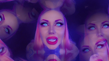 Goddess Misha Goldy: Comando en espiral