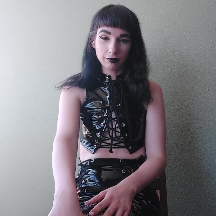 Lady Stardust: Welcome to your nightmare