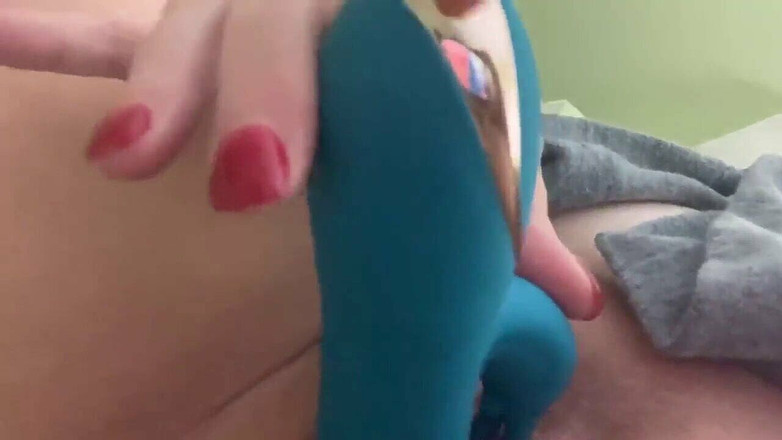 TMLProductions: Tlustá milfka Lisa šťavnatá kunda