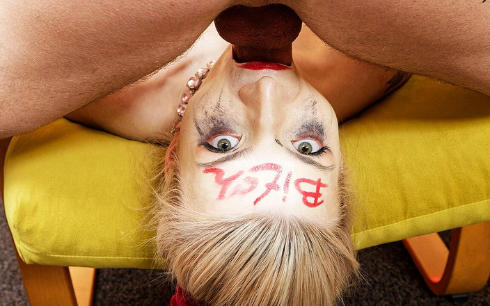 Crazy Mouth Meat: Mager tjej extremt ansikte knullad