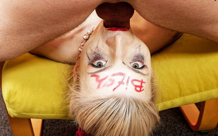 Crazy Mouth Meat: Hubená dívka extrémní ošukaná do obličeje