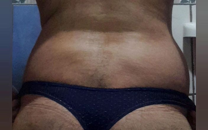 Sexy man underwear: Having fun at bath using sexy thong and jummy cumm