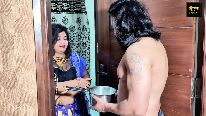 Midnight desire: La vicina sorellastra viene scopata in casa