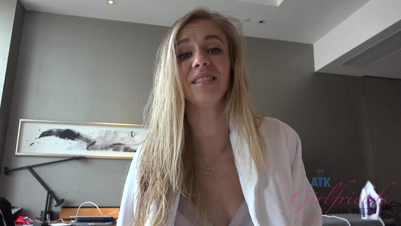 ATK Fans (Girlfriends): Rachel's smooth hand grips on to your cock and tugs...