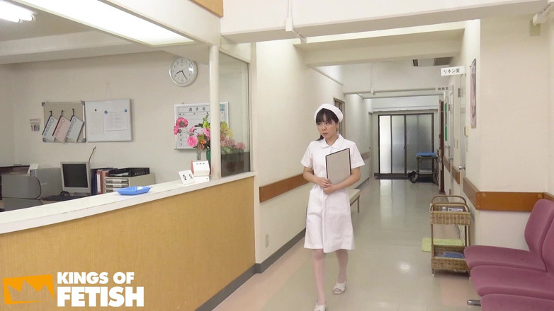 Pure Japanese adult video ( JAV): Špinavá sestra kouří pacienta poté, co svádí svého lékaře a...