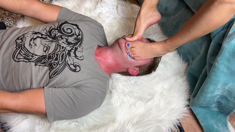 Mean Asian Wife: 묶고 테이핑한 입 아시아 발 지배