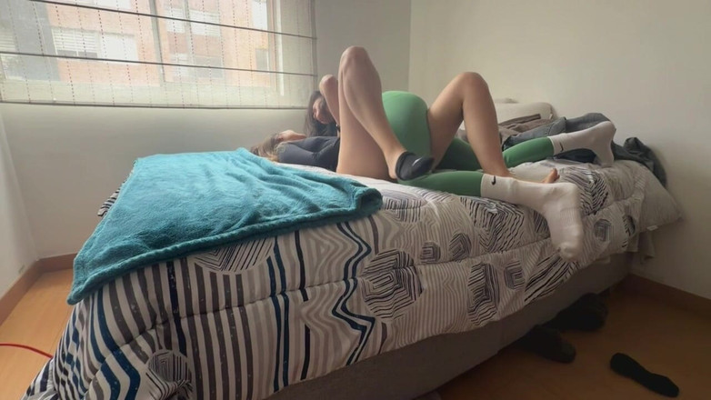 scarlettandc: 레즈비언과 섹스하는 게 얼마나 섹시한지 너는 몰라야