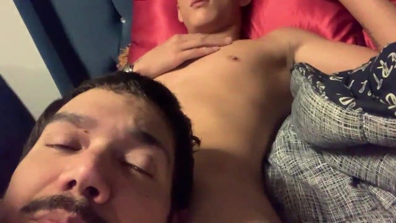 The Substance: O pau desta modelo é o tamanho do meu rosto! Meu...