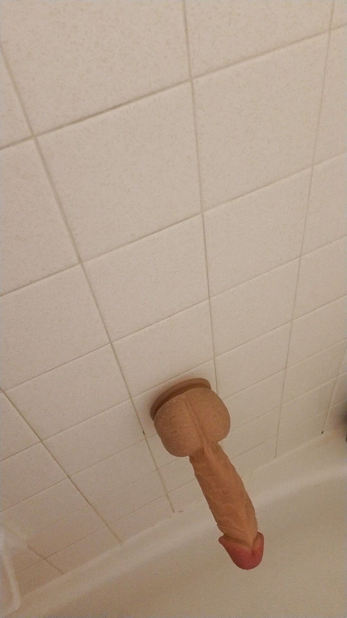 Hisgirl4everything: Uvolnění ve sprše