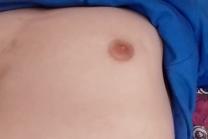 Gangbang straight: Cowok ini memanggilku saudara tiriku