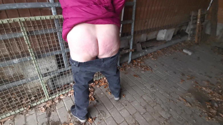 Bouncy Tits Action: Ass and Titspanking in Nature