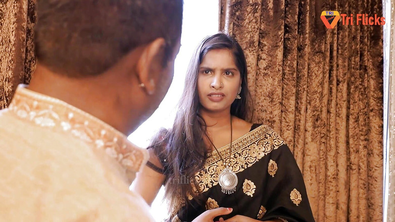 Triflicks: Viejo follando duro con vecino