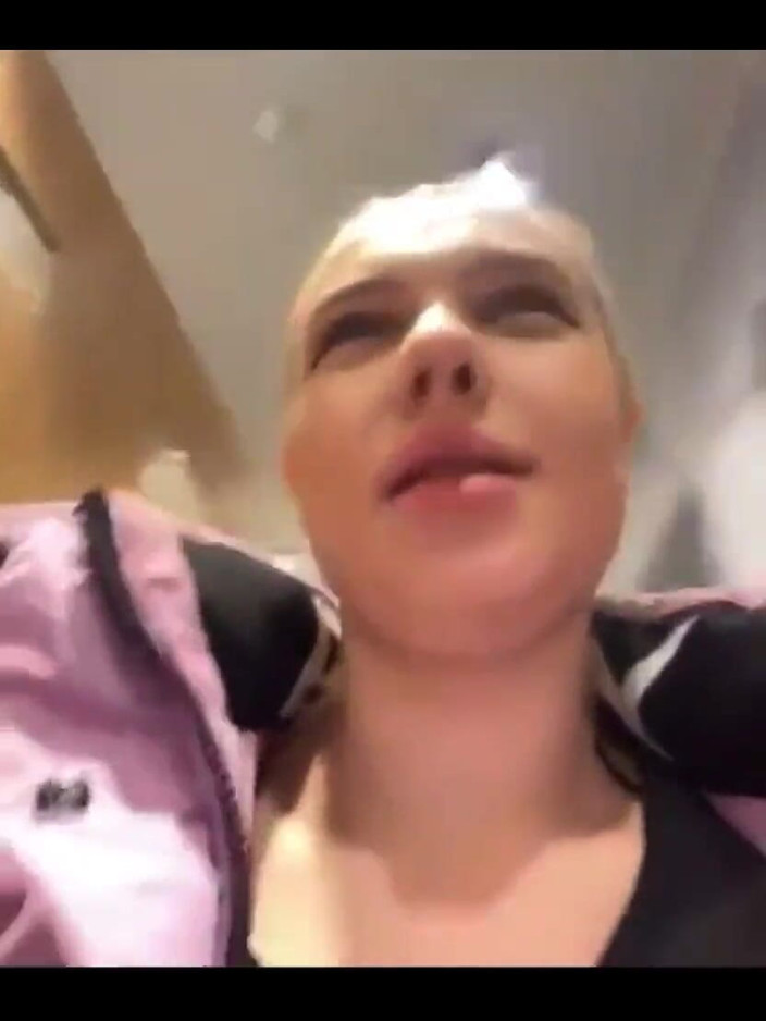 JuiceLussie: Fucking in the Mall
