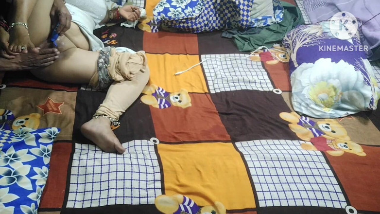 Saxesageth: Calda casalinga indiana molto carina sexy bella ragazza