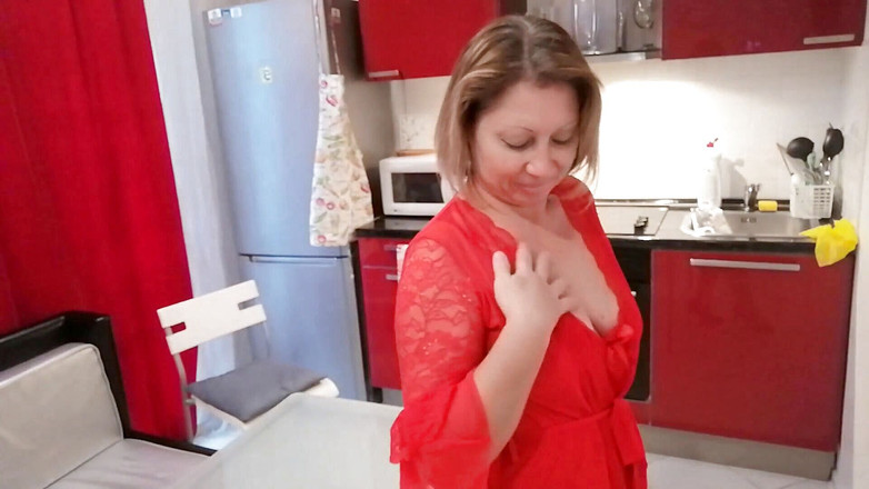 Dream Factory: 부엌에서 노는 장난감