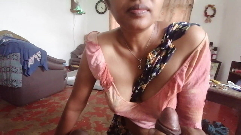 Tina Baby: A volte mia zia mi dà segni per farmi scopare