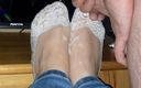 Zsaklin&#039;s Hand and Footjobs: Homemade Footfetish Nice Feet